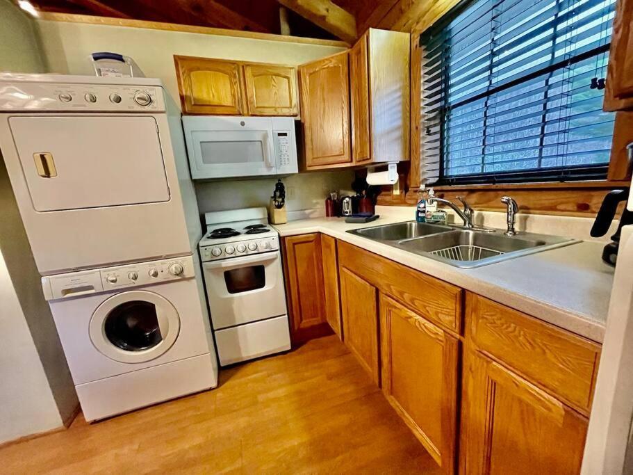 Good Life Cabin 2 Bryson City Extérieur photo